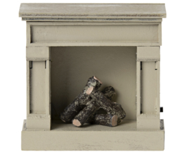 Maileg  Fireplace, Mouse - Off white Pre-order