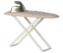 Maileg Iron and ironing board, Mouse Pre-order