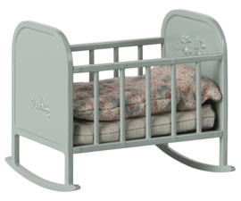 Maileg wiegje blauw mint my