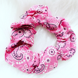 Scrunchie met roze Paisley print