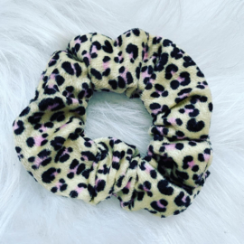 Scrunchie met Leopard print (crème/roze)
