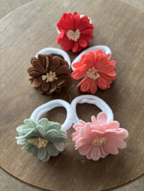 Haarelastiekje met Luxe bloem