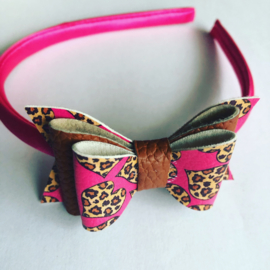 Diadeem met strik fuchsia met Leopard hartjes