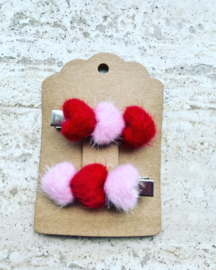 Alligator clips met fluffy hartjes