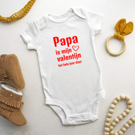 Baby romper: Papa is mijn Valentijn het hele jaar door