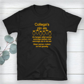 Volwassen T-shirt: Collega's zijn als kerstlampjes ze hangen altijd samen sommige werken niet sommige zijn in de war