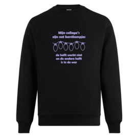 Foute kerst sweater: Mijn collega’s zijn net kerstlampjes, de helft werkt niet en de andere helft is in de war