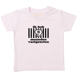 Kinder T-shirt met de opdruk: Ik heb 9 maanden vast gezeten