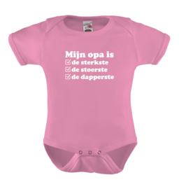 Baby romper: Mijn opa is de sterkste, de stoerste, de dapperste