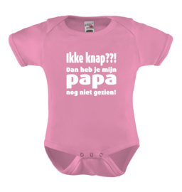 Baby romper: Ikke knap! Dan heb je mijn papa nog niet gezien