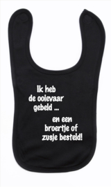 baby slabbetje: Ik heb de ooievaar gebeld en een broertje of zusje besteld!