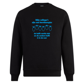Foute kerst sweater: Mijn collega’s zijn net kerstlampjes, de helft werkt niet en de andere helft is in de war