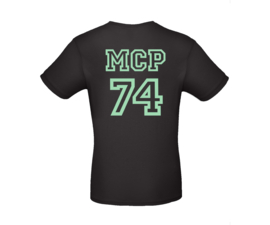 Volwassen T-shirt: Oma 2025 loading
