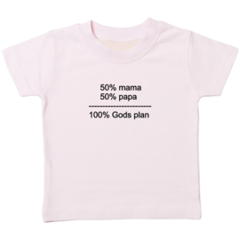 Kinder T-shirt met de opdruk: 50% mama 50% papa 100% gods plan