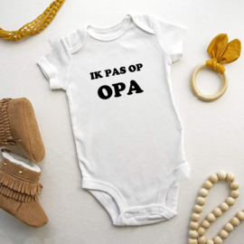 Baby romper: Ik pas op opa