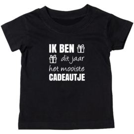 Kinder T-shirt: Ik ben dit jaar het mooiste cadeautje