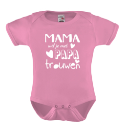 Baby romper: Mama wil je met papa trouwen?