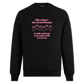 Foute kerst sweater: Mijn collega’s zijn net kerstlampjes, de helft werkt niet en de andere helft is in de war