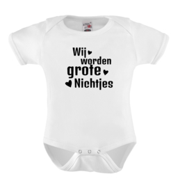 Baby romper: Wij worden grote nichtjes