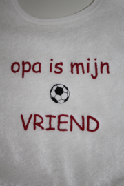 Opa is mijn voetbal vriend