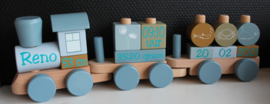 Blauwe trein met geboortegegevens Little Dutch