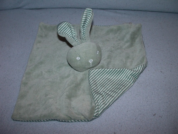 K-1601  Bambino kroeldoekje konijn, blauwgrijs