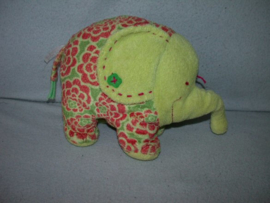 KP-1741  Happy Horse olifant Elfi nr.2  2005 - 18 cm