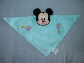 M-343  Disney Baby/Panda kroeldoekje Mickey Mouse