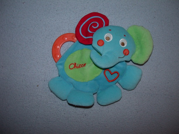 KP-725  Chicco kroeldoekje olifant