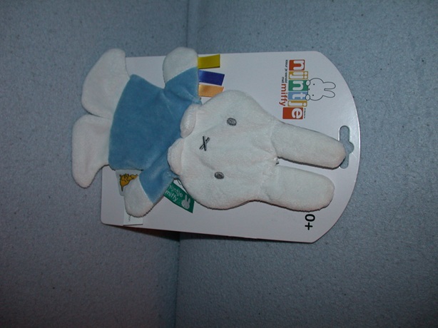 K-1505  Gloednieuw! Tiamo kroeldoekje Nijntje