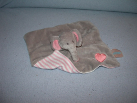 KP-1702  Babylove kroeldoekje olifant