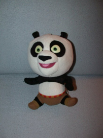 B-1332  Big Headz Kung Fu Panda - 21 cm