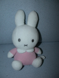 K-1720  Tiamo Nijntje/Miffy - 21 cm