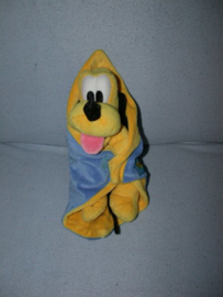 H-599  Disneyland Resort Parijs hond Pluto met omslagdoek