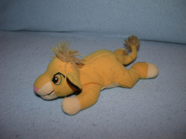 KP-1820  Disney/Merison leeuw Simba uit the Lion King - 20 cm