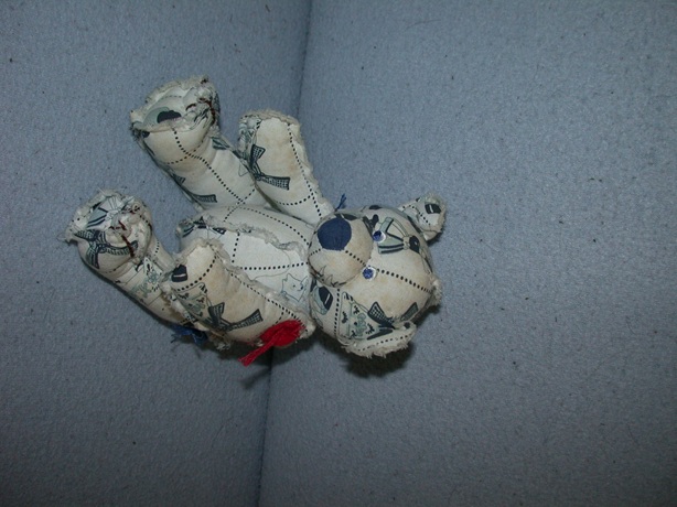 B-1092  Happy Horse beertje Delfts Blauw nr.1  2007 - 19 cm
