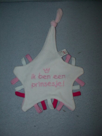 PS-1309  Merkloos labeldoekje " ik ben een prinsesje" - Wibra?