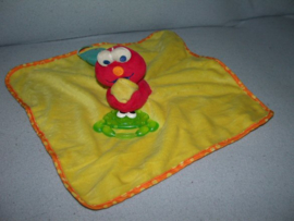 PS-978  Sesamstraat kroeldoek Elmo