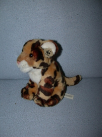 KP-2279  Albert Heijn/WWF panter/luipaard/poema - 19 cm