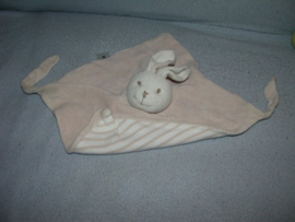 K-1156  Bambino kroeldoekje konijn, beige met wit hoofd, geknoopt