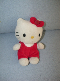 KP-2572  Sanrio poes Hello Kitty met overall - 16 cm
