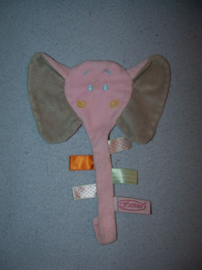 KP-2458  Funnies labeldoekje/speendoekje olifant