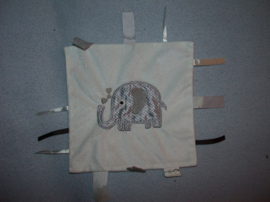 PS-1490  Xenos labeldoekje olifant