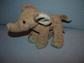 KP-1332  WWF/Anna Club Plush olifant - 18 cm