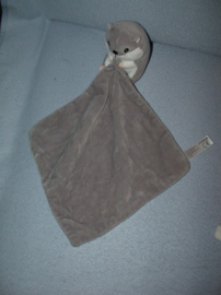 AJ-1798  Zeeman hamster met kroeldoek
