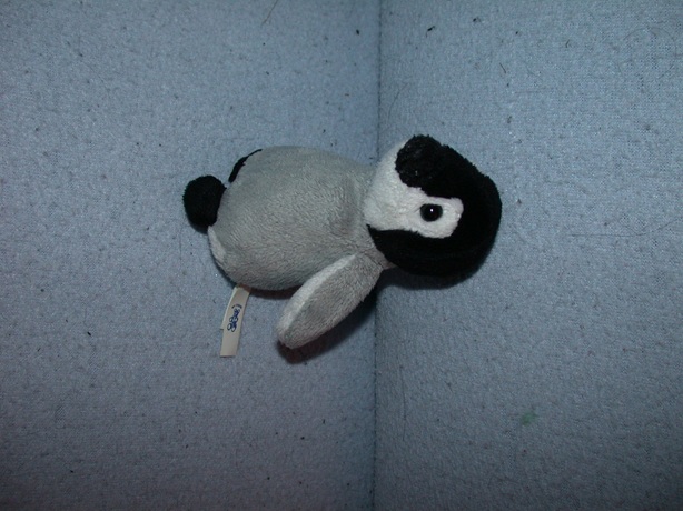 E-666  Elcee/Unitoys pinguin - 11 cm