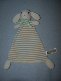 QZ-748  H&M kroeldoekje schaap
