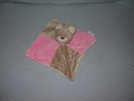 B-882  Babylove kroeldoekje beer