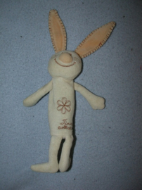 K-490  Tiamo piepkonijntje Bets the Bunny