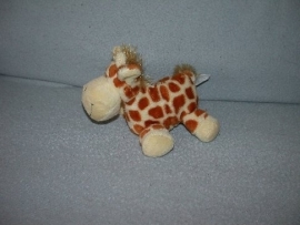 AJ-812  Family Shop giraffe - 15 x 16 cm